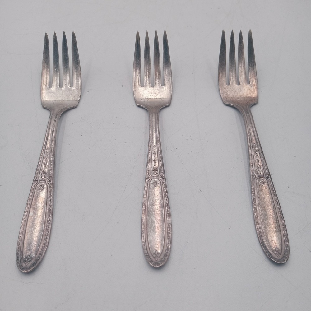 Set Of 3 Antique Isabella Silverplate Flatware Salad‎ Forks 1913 Replacements